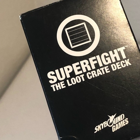Superfight The Loot Crate Deck Edition - Picture 4 of 8